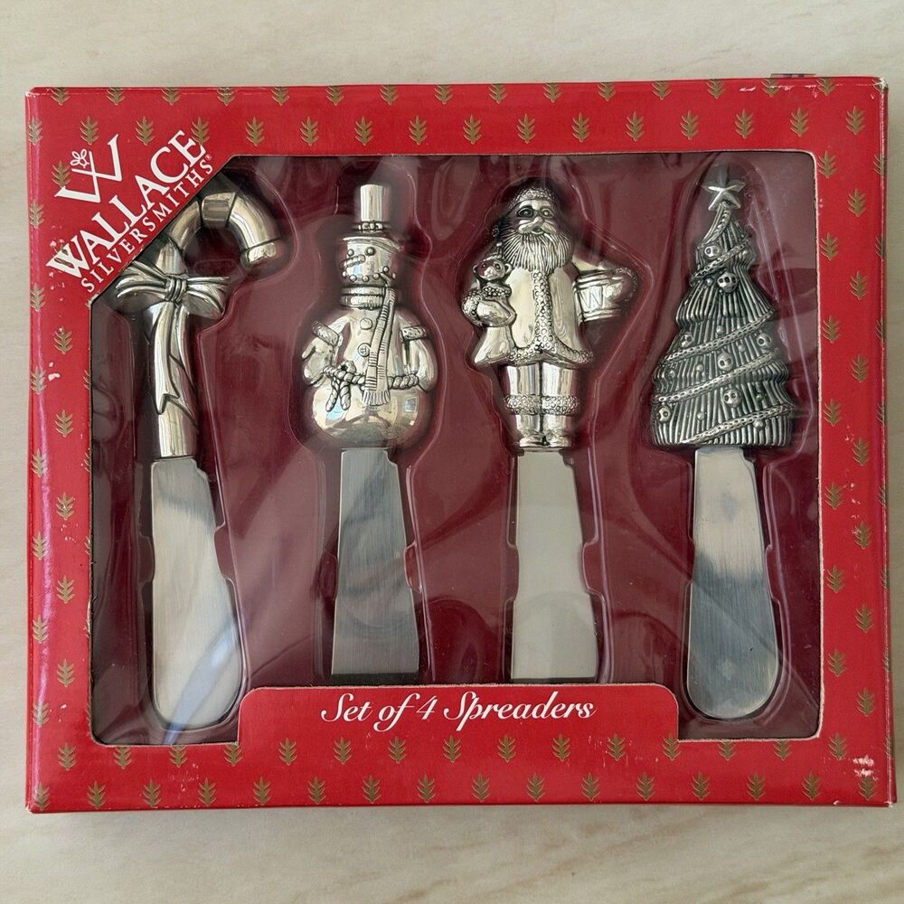 Vintage 1998 Wallace SilverPlated Hors d’Oeuvres Christmas Spreaders Set of 4